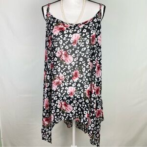 Torrid Floral Chiffon SharkBite Tank Top Size 2
